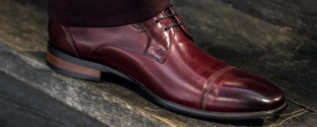 Jakie buty do grafitowego garnituru – unikaj najczęstszych błędów w stylizacji